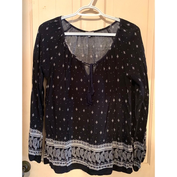 Navy Blue Long-Sleeved Peasant Top - Picture 2 of 3